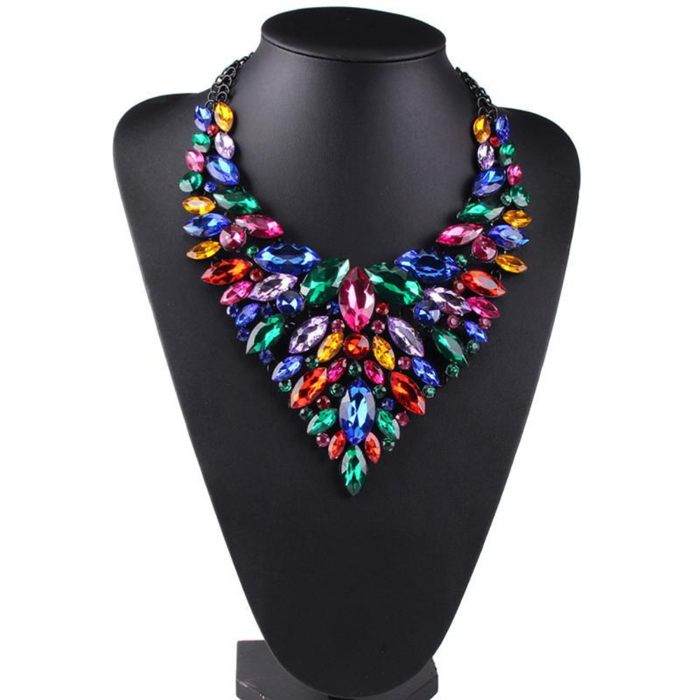 Colorful necklace - Picture 2 of 2